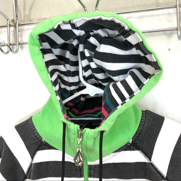 Volcom Women’s Zip Hoodie Sweatshirt sz L/ G Cotton Blend Striped Black White - Picture 3 of 9